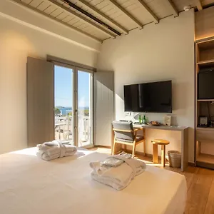 Daire Fabrikas, Mykonos Town